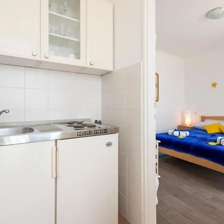 Lora - One-bedroom With Terrace Διαμέρισμα Ντουμπρόβνικ
